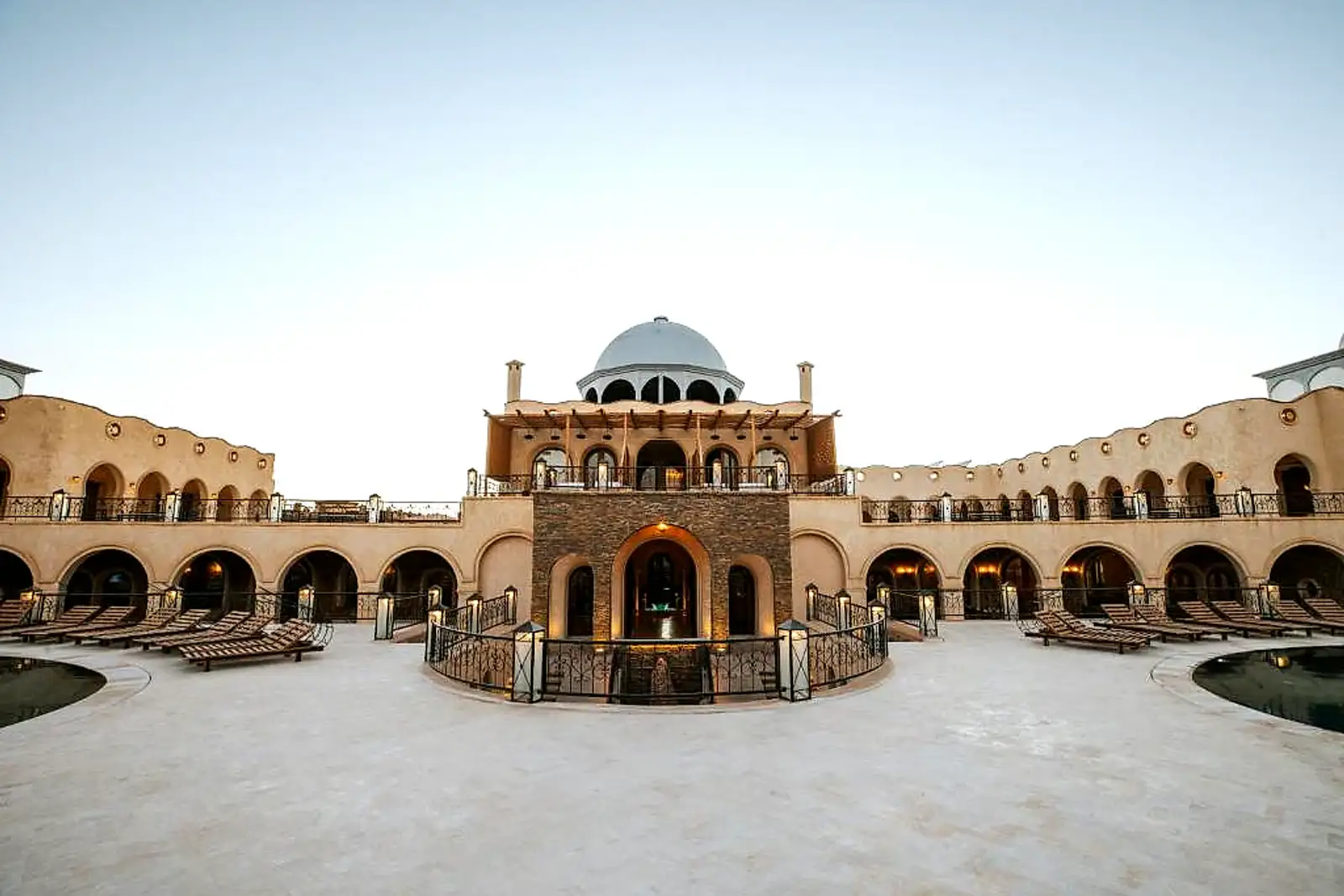 Nasser Palace Suites & Spa